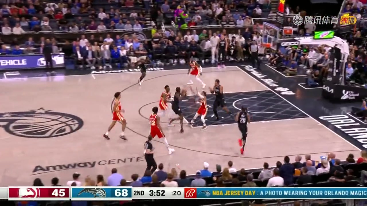 比文班亞馬如何？波爾-波爾持球一條龍反擊轉(zhuǎn)身過(guò)人暴扣